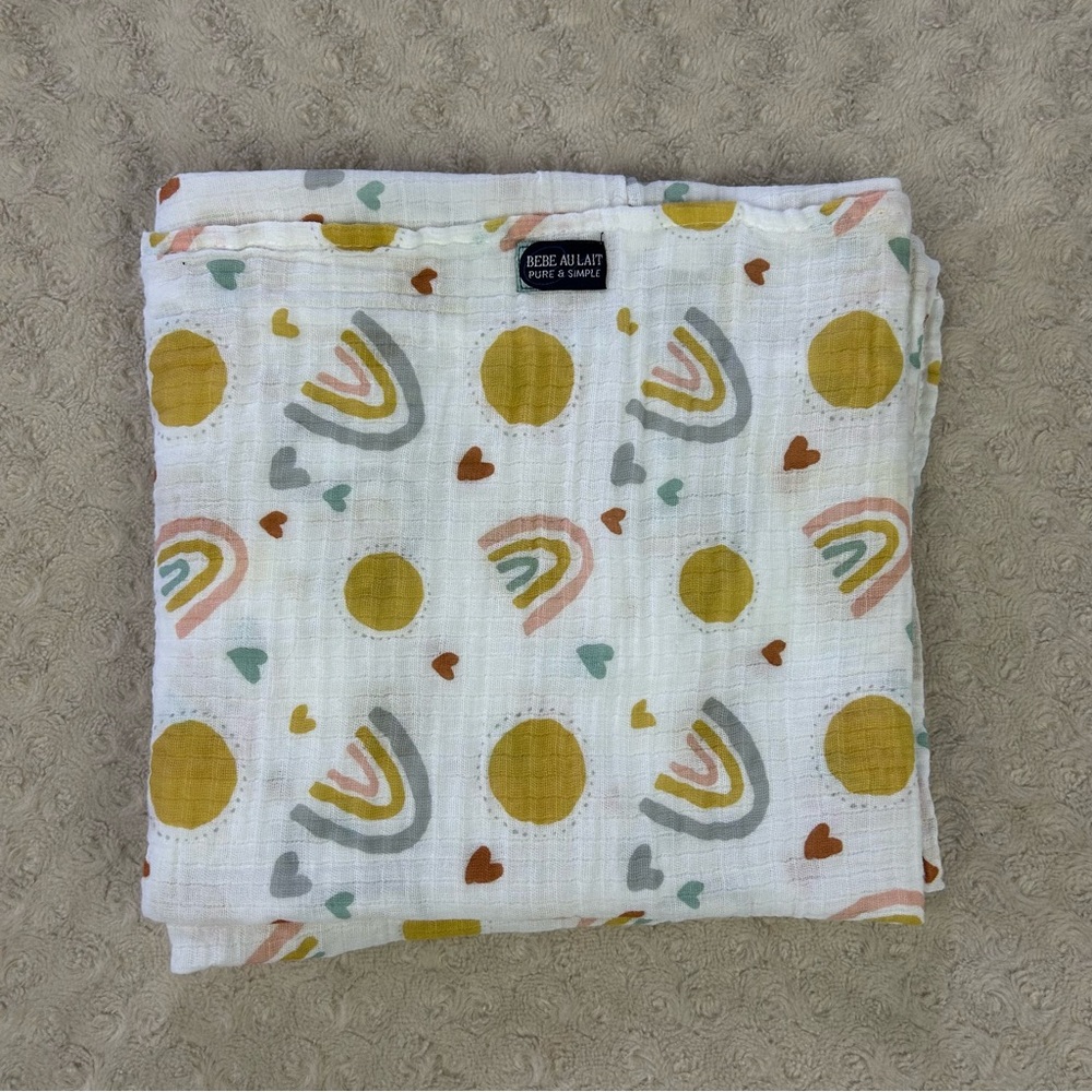 Bebe Au Lait Pure & Simple Rainbow Hearts Baby Swaddle Blanket Sun White Muslin